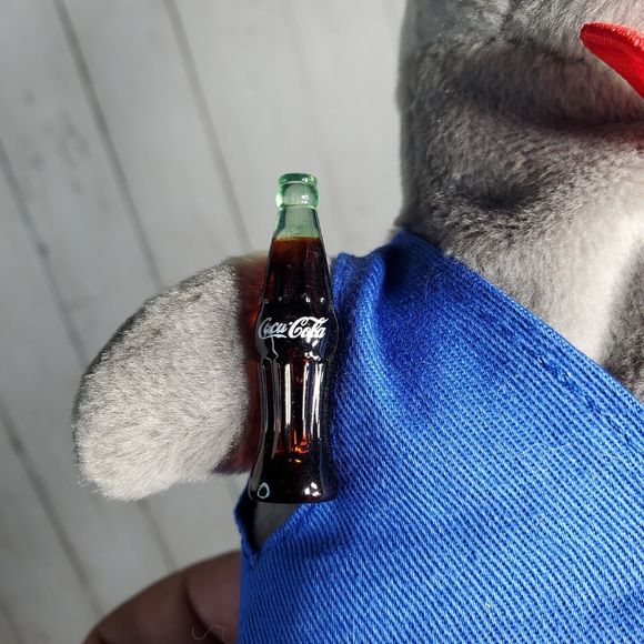 COCA-COLA 1998 Bean Bag Plush SEAL in Delivery Outfit Cap COKE vintage Rare - Picture 4 of 12